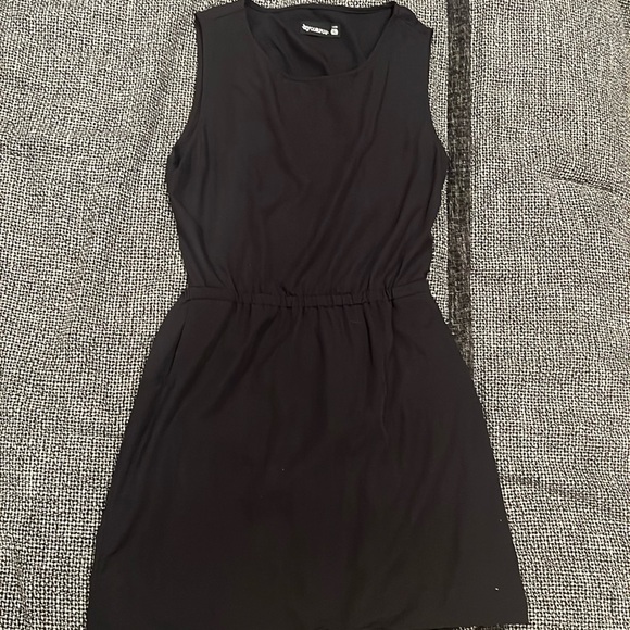 Mini Open Back Black Dress With Pockets - Picture 1 of 5
